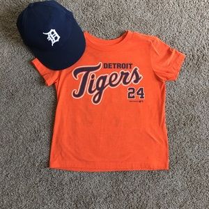 Old Navy Detroit Tigers tee